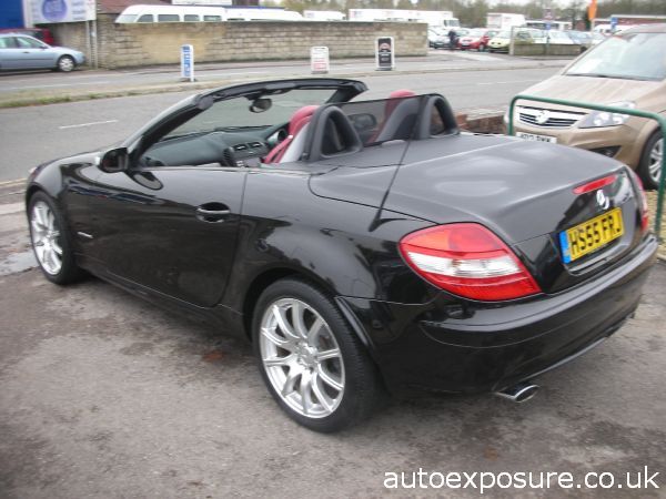 2005 Mercedes-Benz SLK 200K Tip Auto image 3