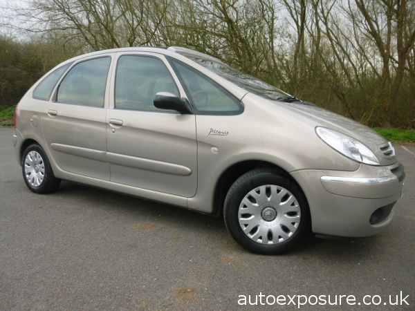2004 Citroen Xsara Picasso 2.0 HDi image 1