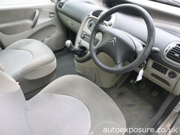 2004 Citroen Xsara Picasso 2.0 HDi image 4