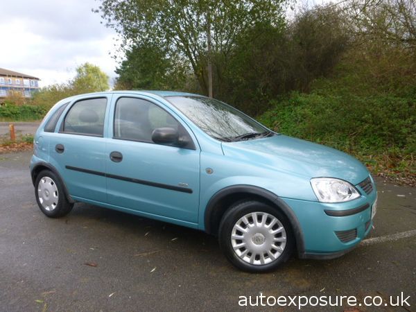 2005 Vauxhall Corsa 1.0i 12V Life image 1