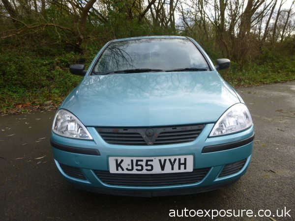 2005 Vauxhall Corsa 1.0i 12V Life image 3