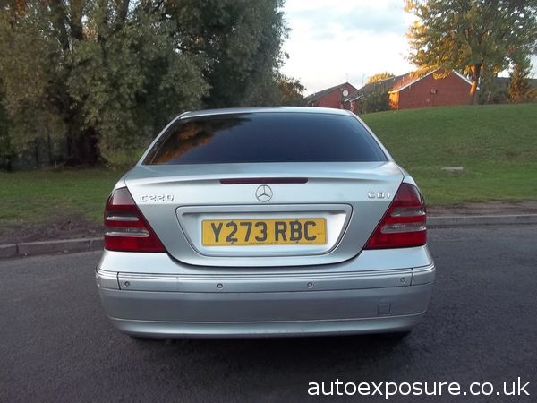 2001 Mercedes-Benz C220 CDi image 2