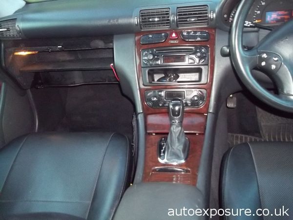 2001 Mercedes-Benz C220 CDi image 4
