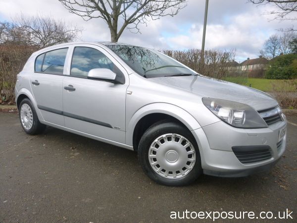 2006 Vauxhall Astra 1.8i image 1