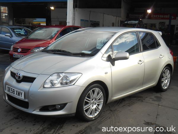 2008 Toyota Auris 1.6 VVTi SR image 1