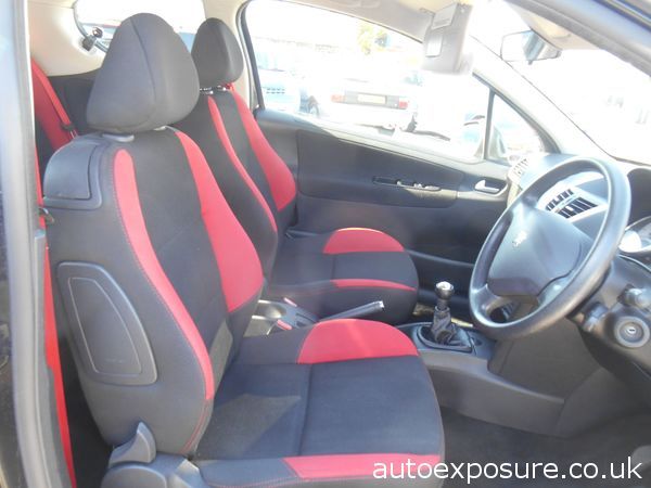 2010 Peugeot 207 1.4 Verve image 4