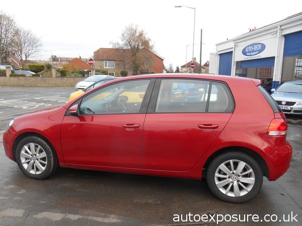 2011 Volkswagen Golf 1.6 TDi 105 Match image 2