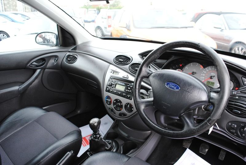 2003 Ford Focus Sport 1.8 TDCI image 4