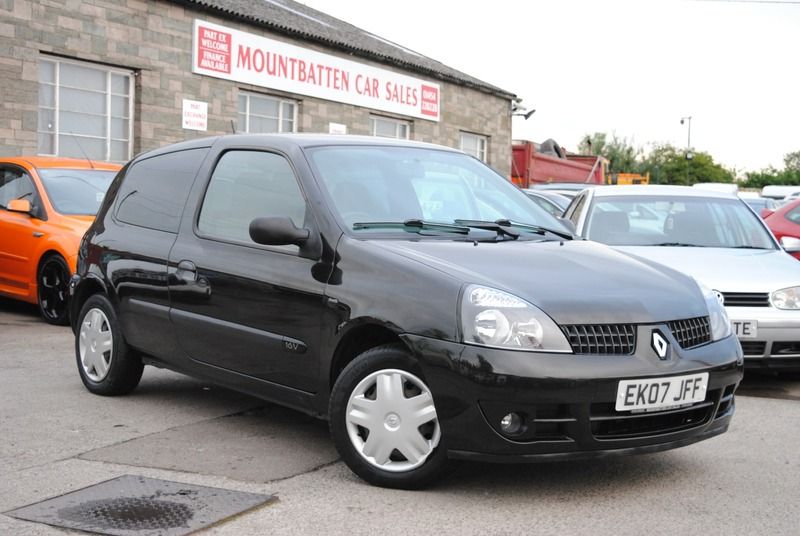 2007 Renault Clio Campus 1.2 8V image 1