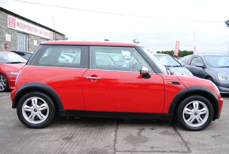 2005 MINI One 1.6 image 2