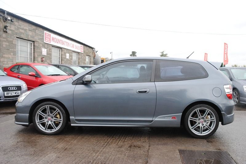 2004 Honda Civic Type-R 2.0 image 2