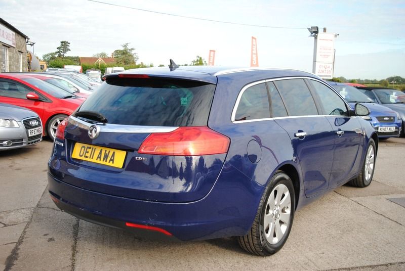2011 Vauxhall Insignia SE NAV 2.0 Cdti image 3