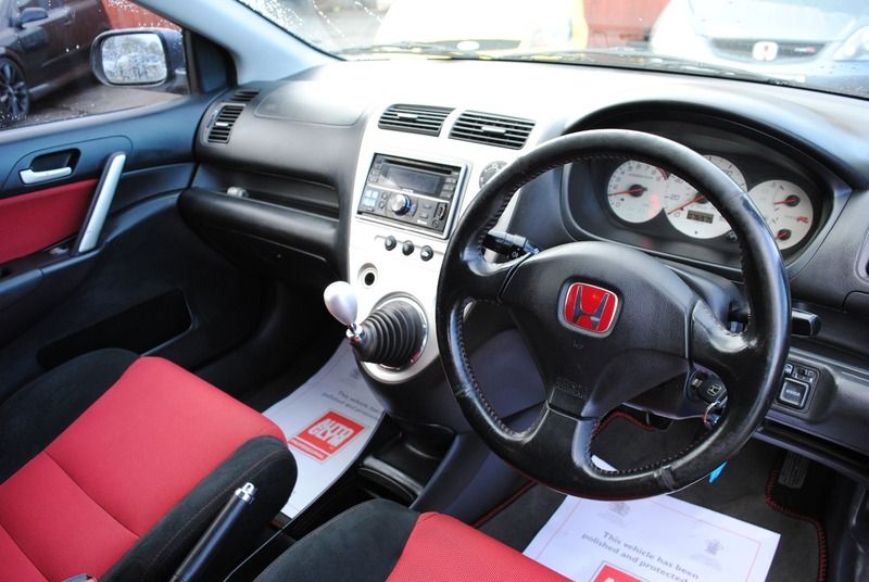 2004 Honda Civic 2.0 Type-R image 4