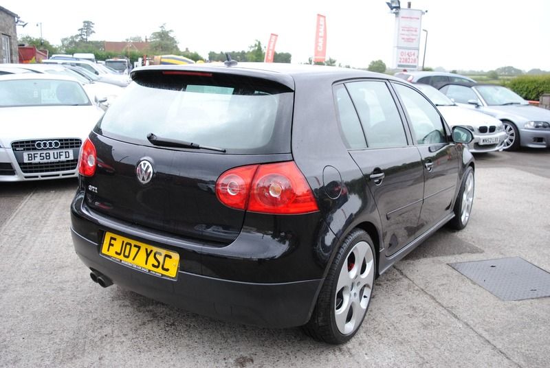 2007 Volkswagen Golf GTi 2.0 image 3