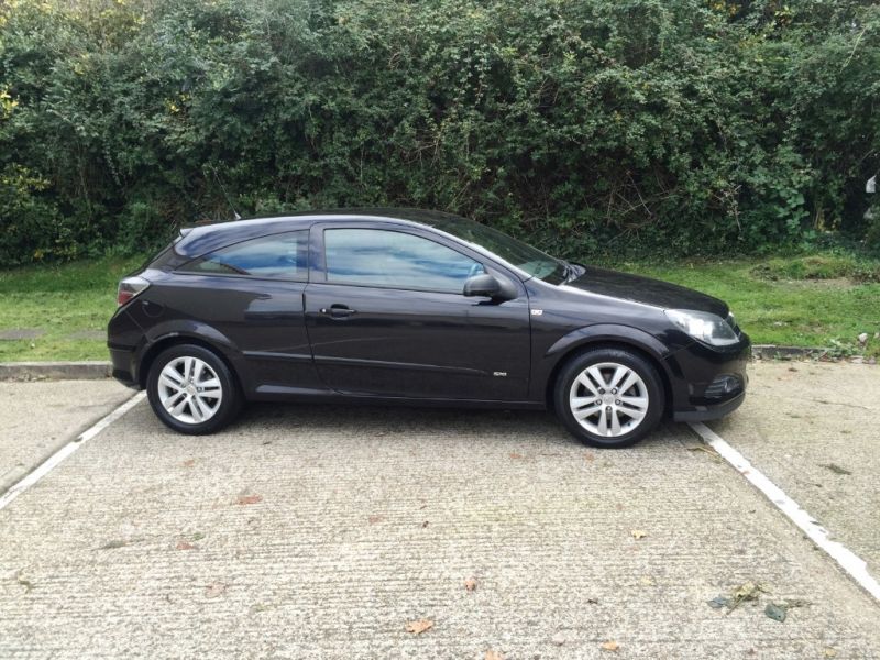 2007 Vauxhall Astra SXi Sports Hatch image 1