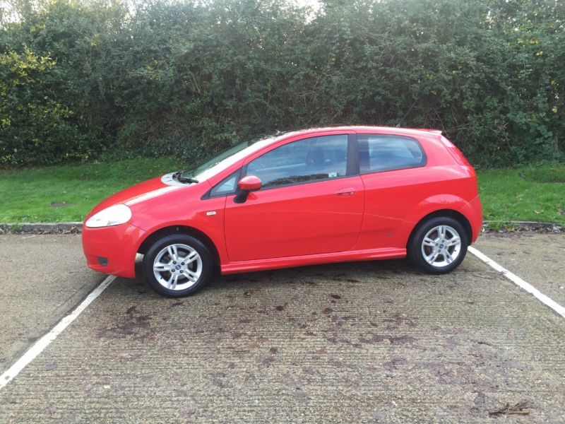 2008 Fiat Punto Dynamic Sport 3dr image 2