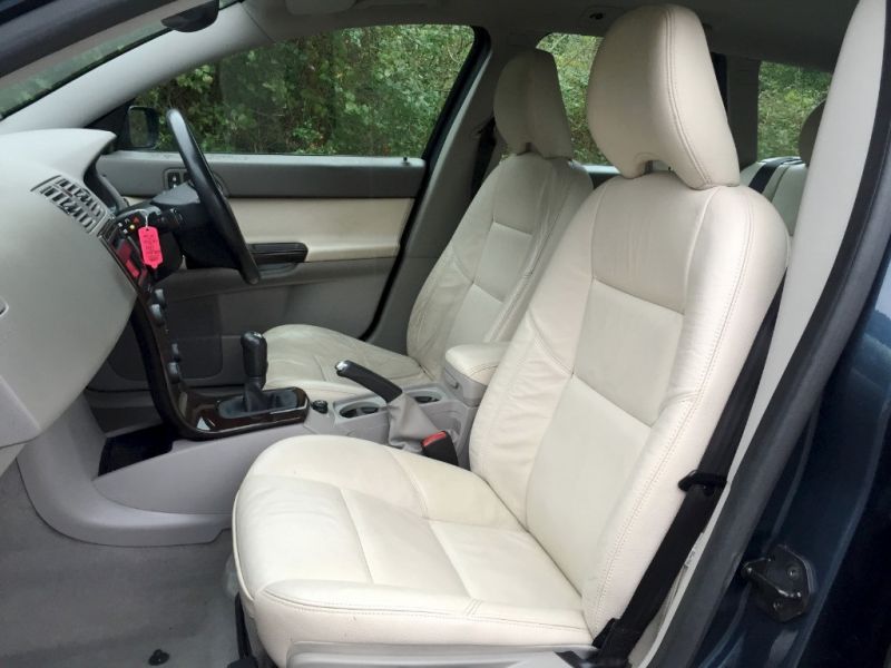 2006 Volvo V50 D SE image 3