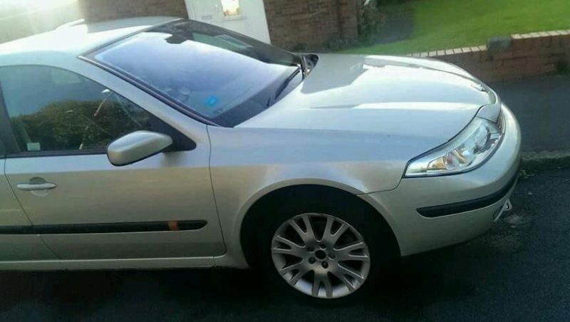 2003 Renault Laguna image 2