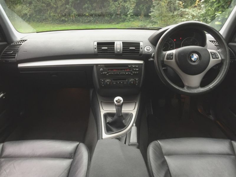 2005 BMW 1 Series 118d SE 5dr image 5