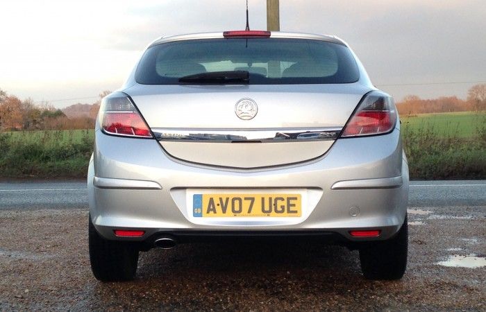 2007 Vauxhall Astra 1.6 Sport 3dr image 3