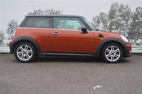 2012 Mini Hatchback 1.6 Hatch Cooper image 2
