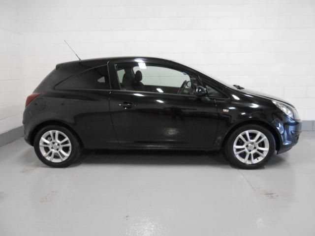 2010 VAUXHALL CORSA 1.2 SXI image 2