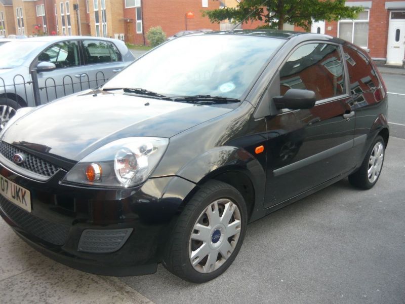 2007 Ford Fiesta image 3