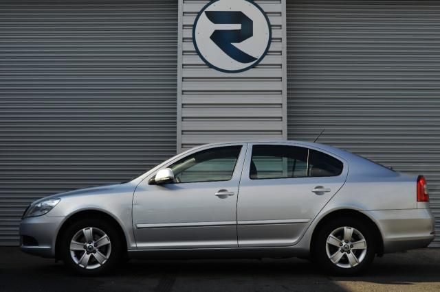 2011 SKODA OCTAVIA 1.6 SE TDI image 2