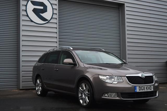 2011 SKODA SUPERB 2.0 ELEGANCE TDI image 1