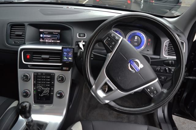 2011 VOLVO S60 2.0 image 4