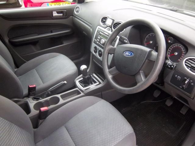 2005 FORD FOCUS 1.6 LX image 4