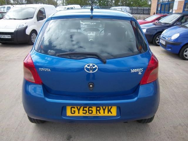 2006 TOYOTA YARIS 1.3 image 3