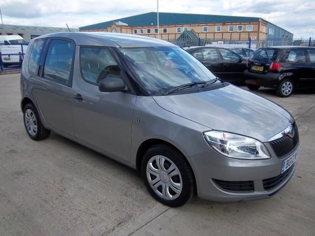 2012 SKODA ROOMSTER 1.2 S TSI image 1