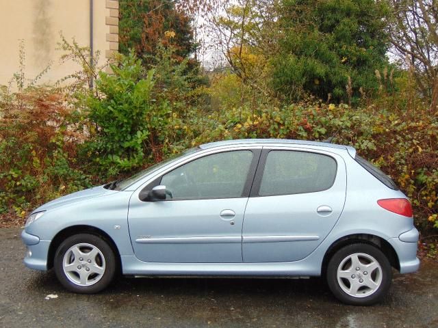 2006 PEUGEOT 206 1.4 VERVE image 2