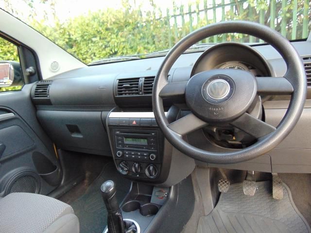 2006 VOLKSWAGEN FOX 1.2 6V 3d image 4