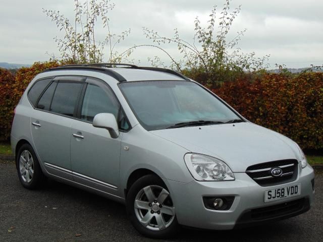 2008 KIA CARENS 2.0 GS 5d image 1