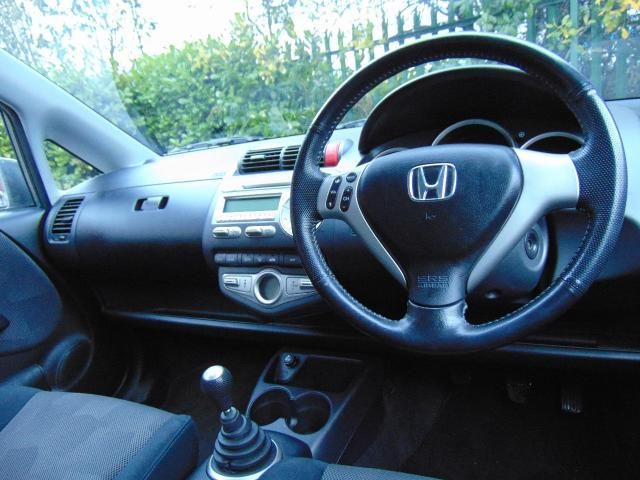 2005 HONDA JAZZ 1.3 DSI SPORT image 4