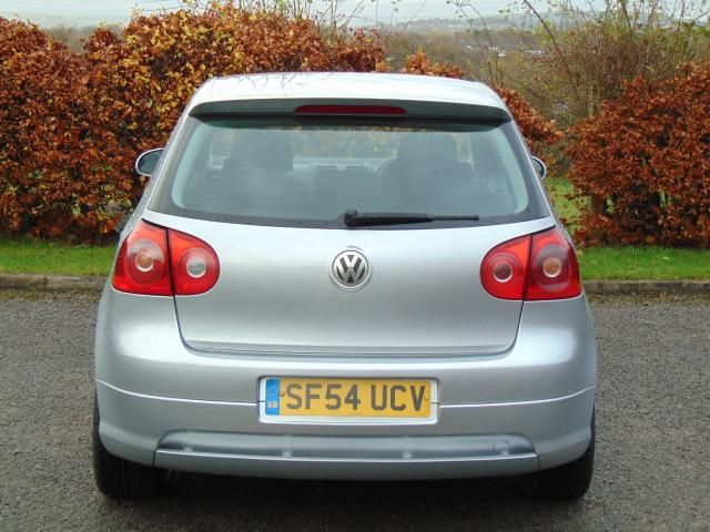 2004 VOLKSWAGEN GOLF 1.9 SE TDI image 3