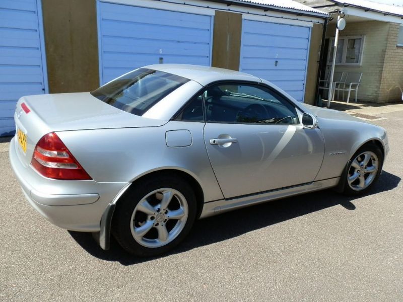 2001 Mercedes SLK 230 kompressor image 4