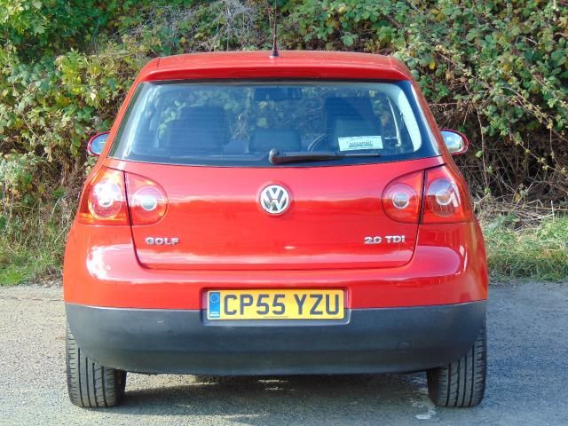 2005 VOLKSWAGEN GOLF 2.0 GT TDI 3d image 3