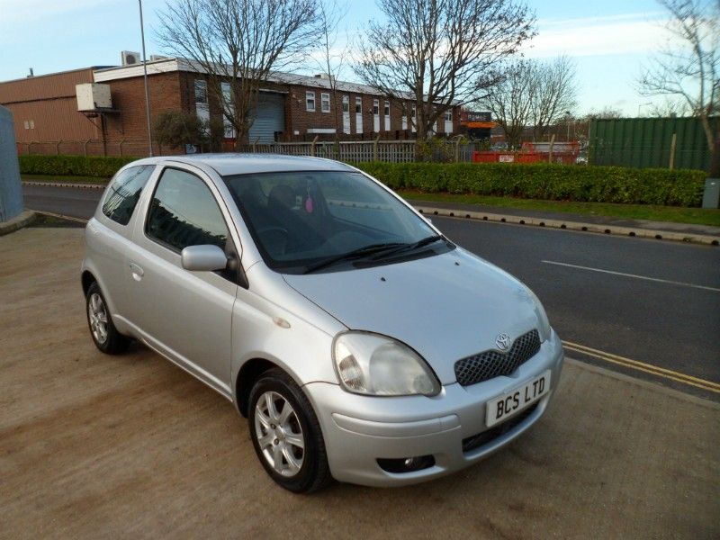 2005 Toyota Yaris 1.0 VVT-i image 1