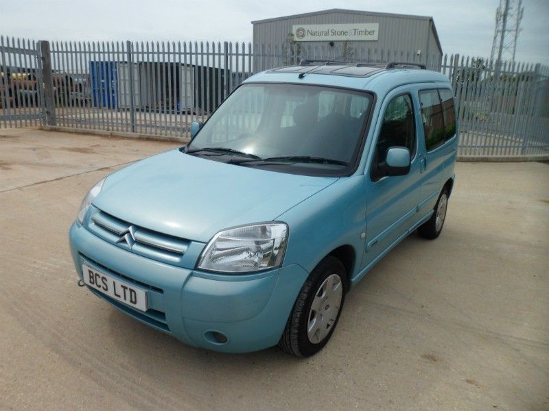 2004 Citroen Berlingo 2.0HDi image 1