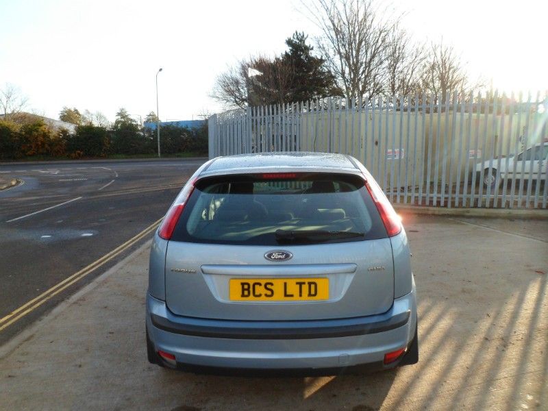 2005 Ford Focus 1.6 115 Ghia image 3