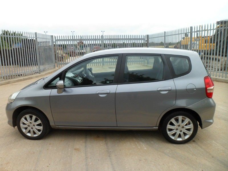 2005 Honda Jazz 1.4i-DSI SE image 2