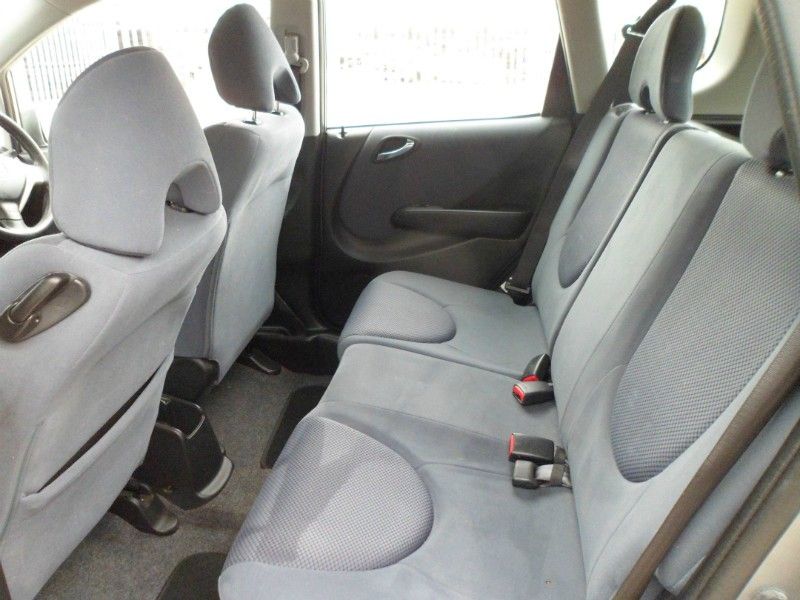 2005 Honda Jazz 1.4i-DSI SE image 5