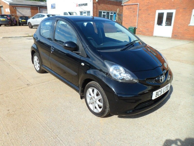 2006 Toyota Aygo 1.0 VVT-i image 1