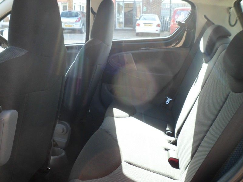 2006 Toyota Aygo 1.0 VVT-i image 5