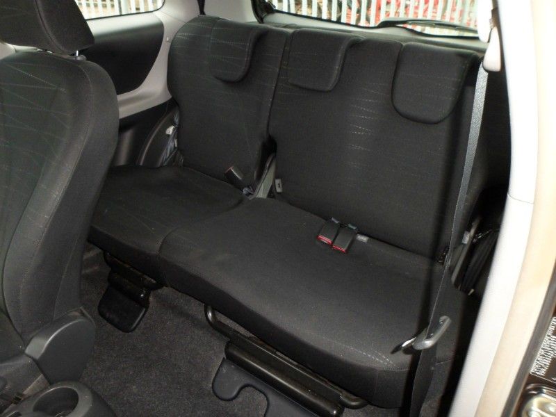 2007 Toyota Yaris 1.3 VVT-i image 5
