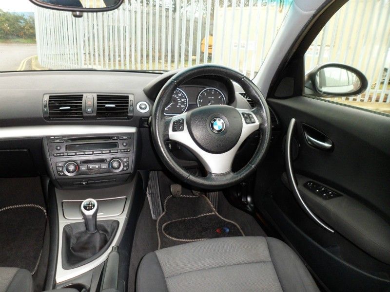 2006 BMW 1 Series 2.0TD 120d SE image 4