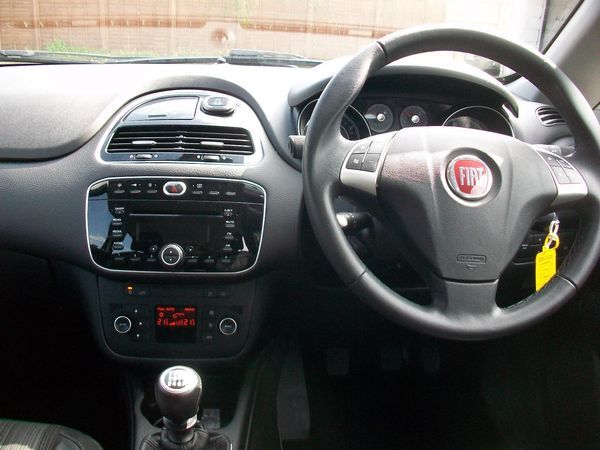 2010 Fiat Punto Evo 1.4 image 4
